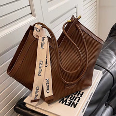 Handbag v shaped with scarf