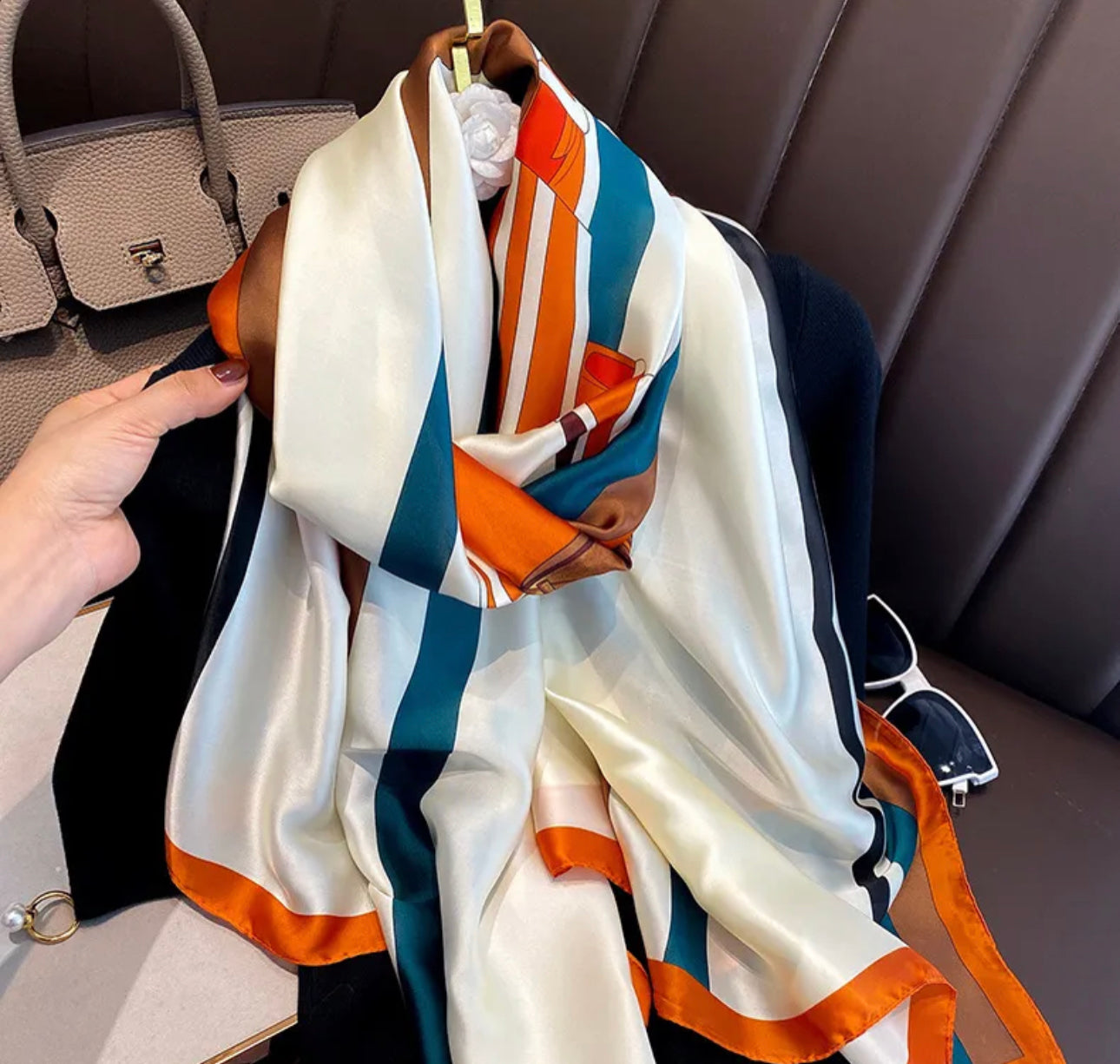 Silk scarf Green and Orange