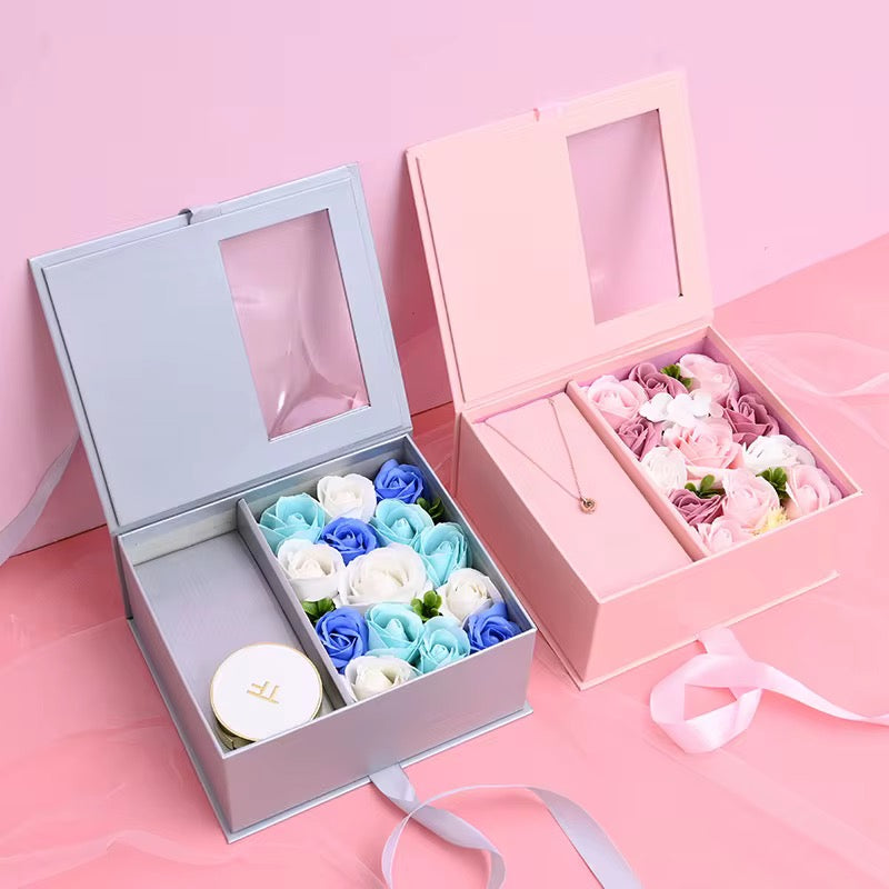 Gift pack set forever flowers rose