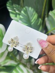 Earings Bow with pearl
