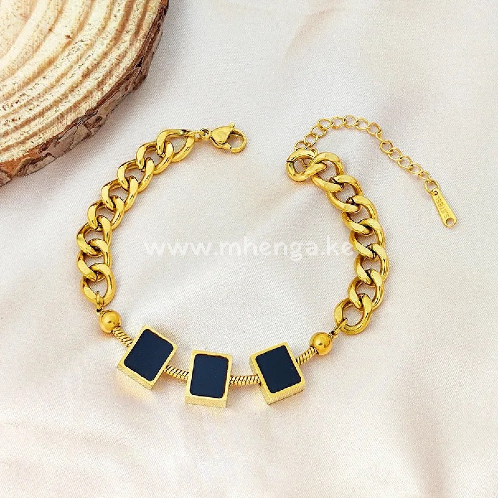 Bracelet Black And Gold