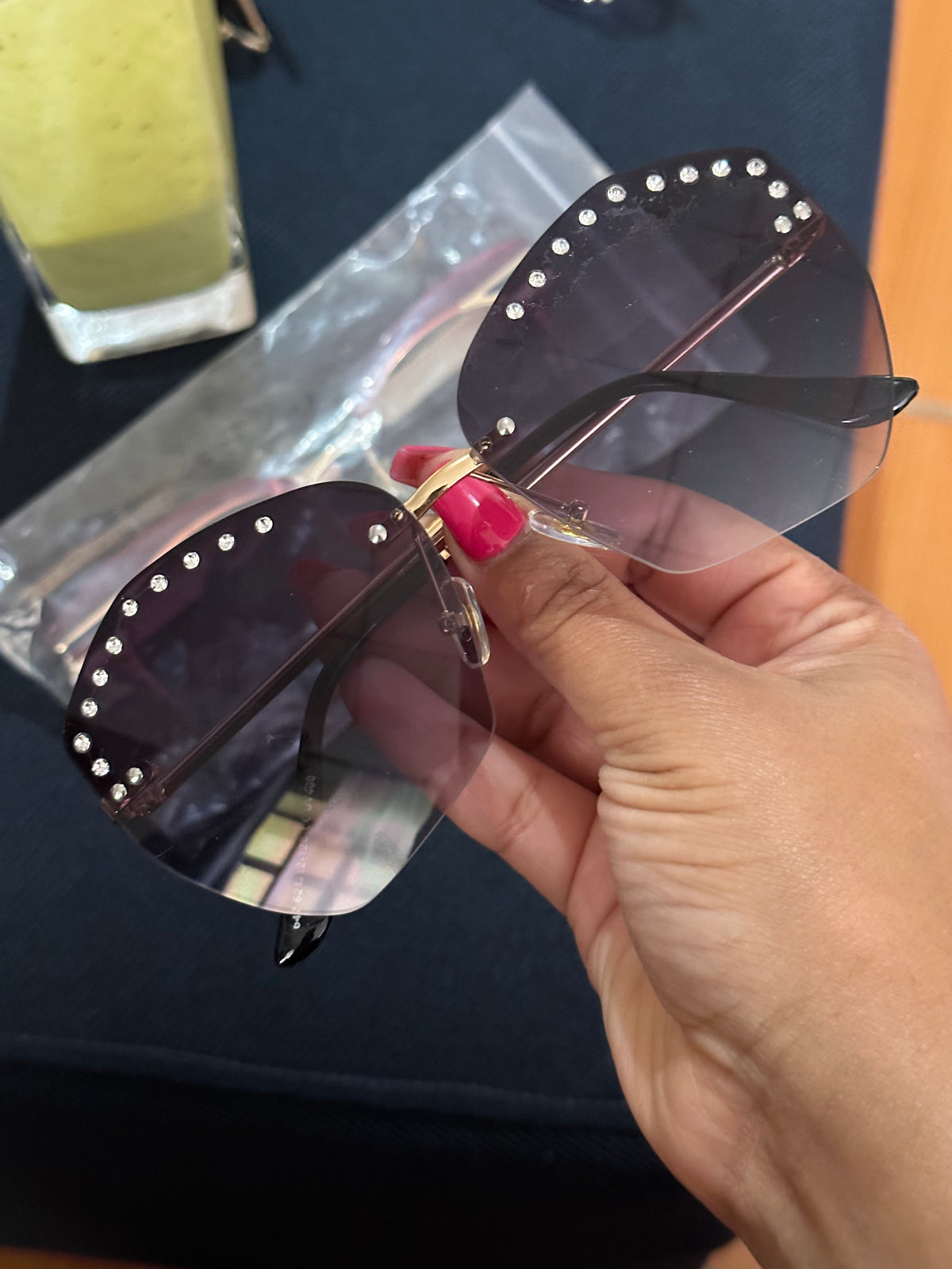 Sunglasses with dots at top