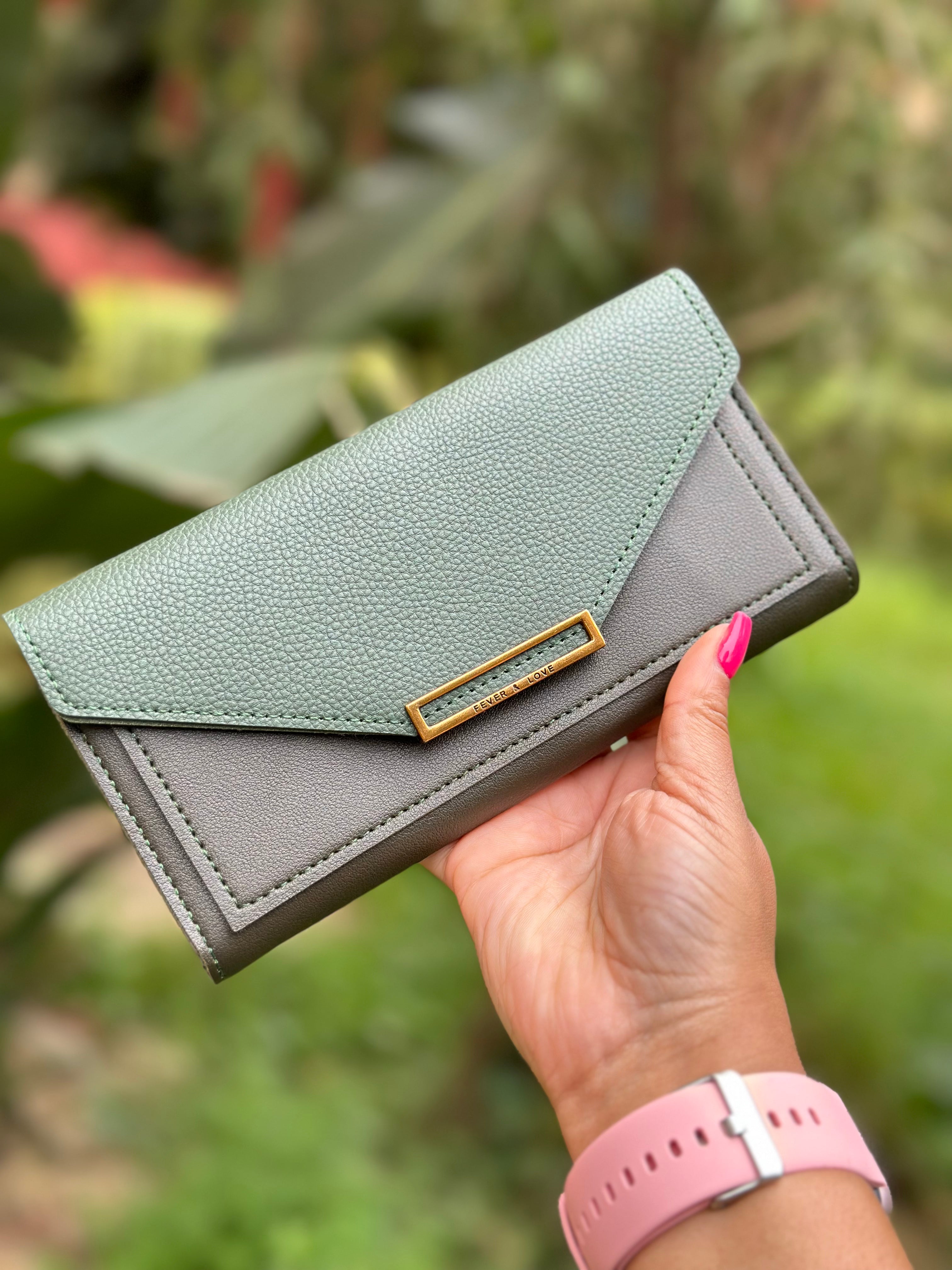 Wallet fever & love rectangle buckle