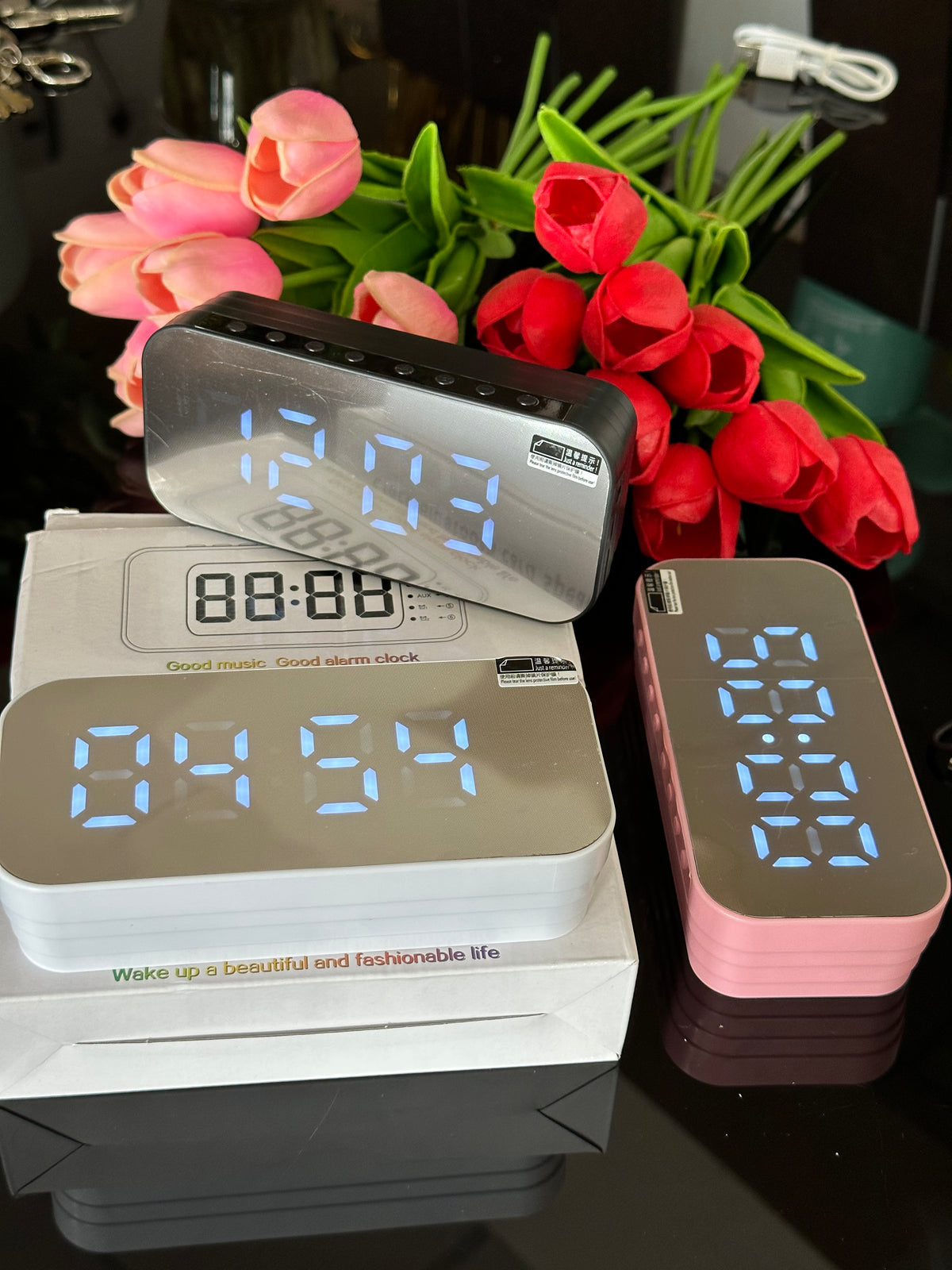 Clock bluetooth card Speaker