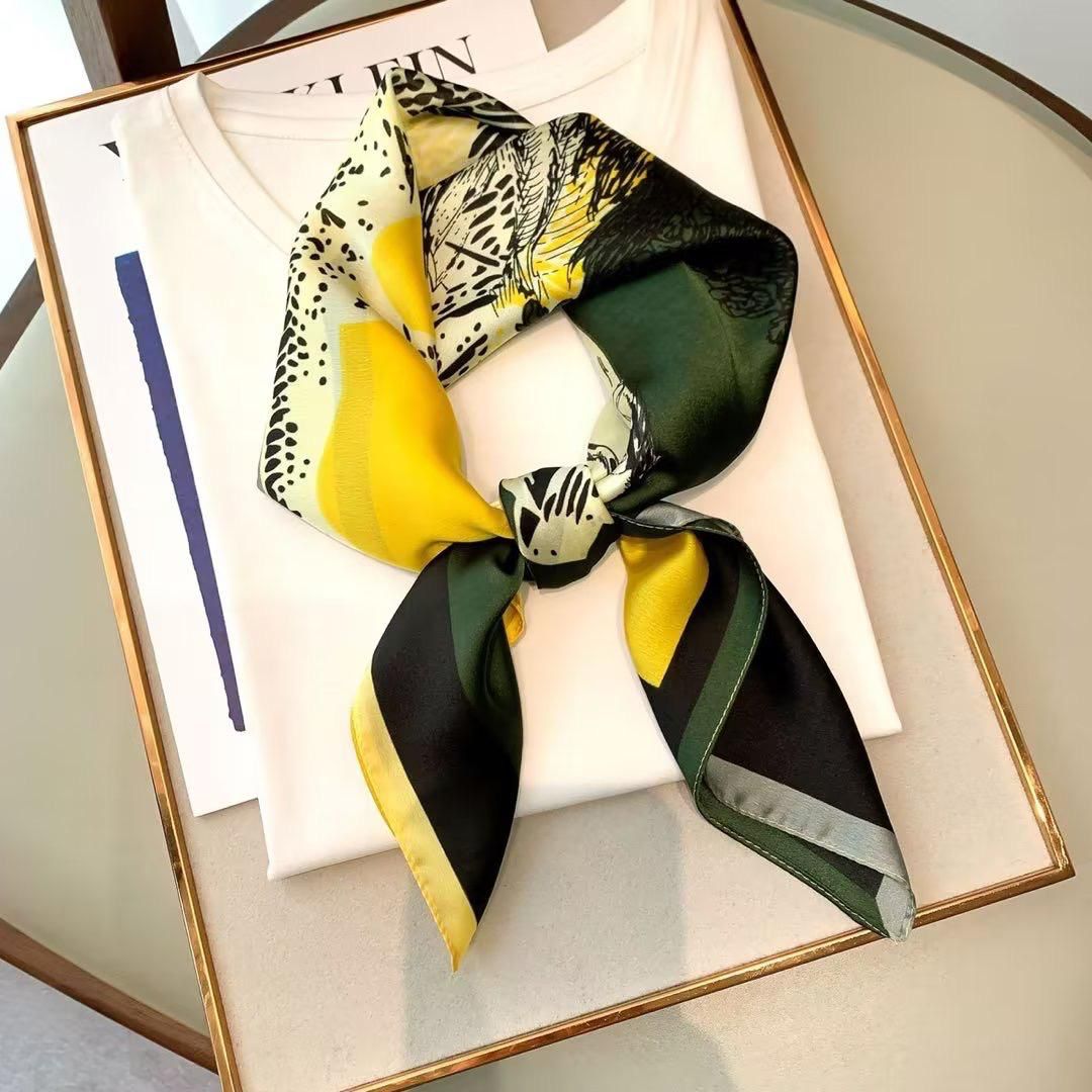 Silk scarf Luxe yellow and green
