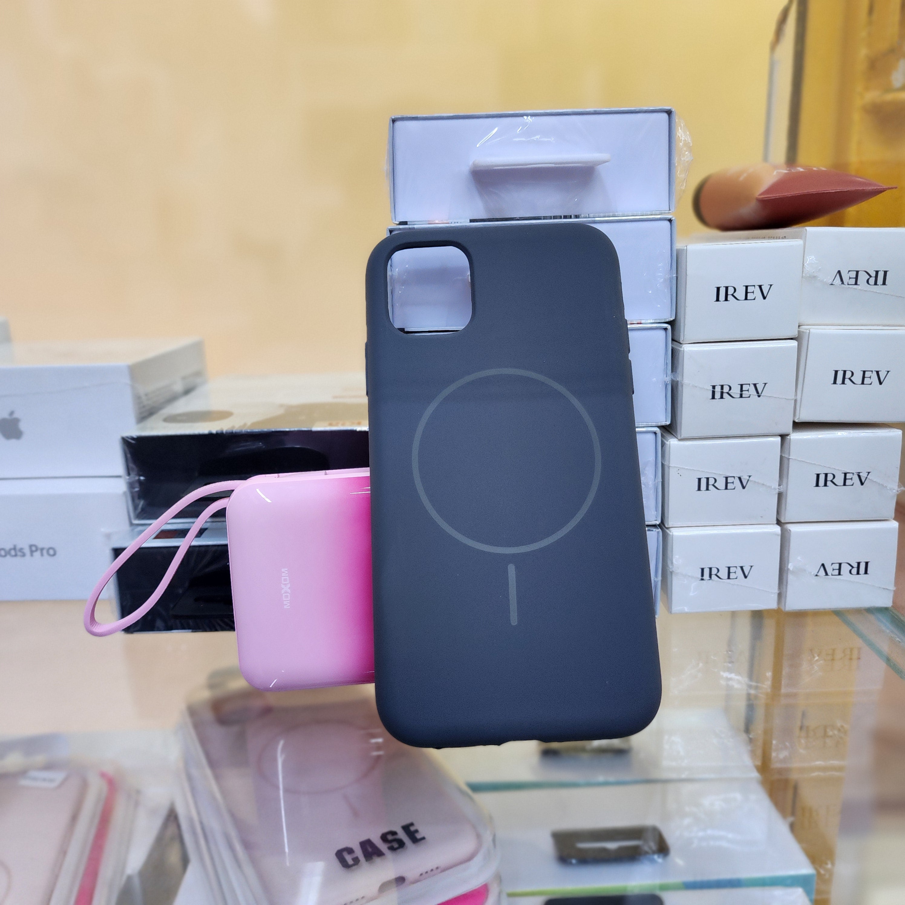 IPhone 11 magsafe Silicon﻿e case