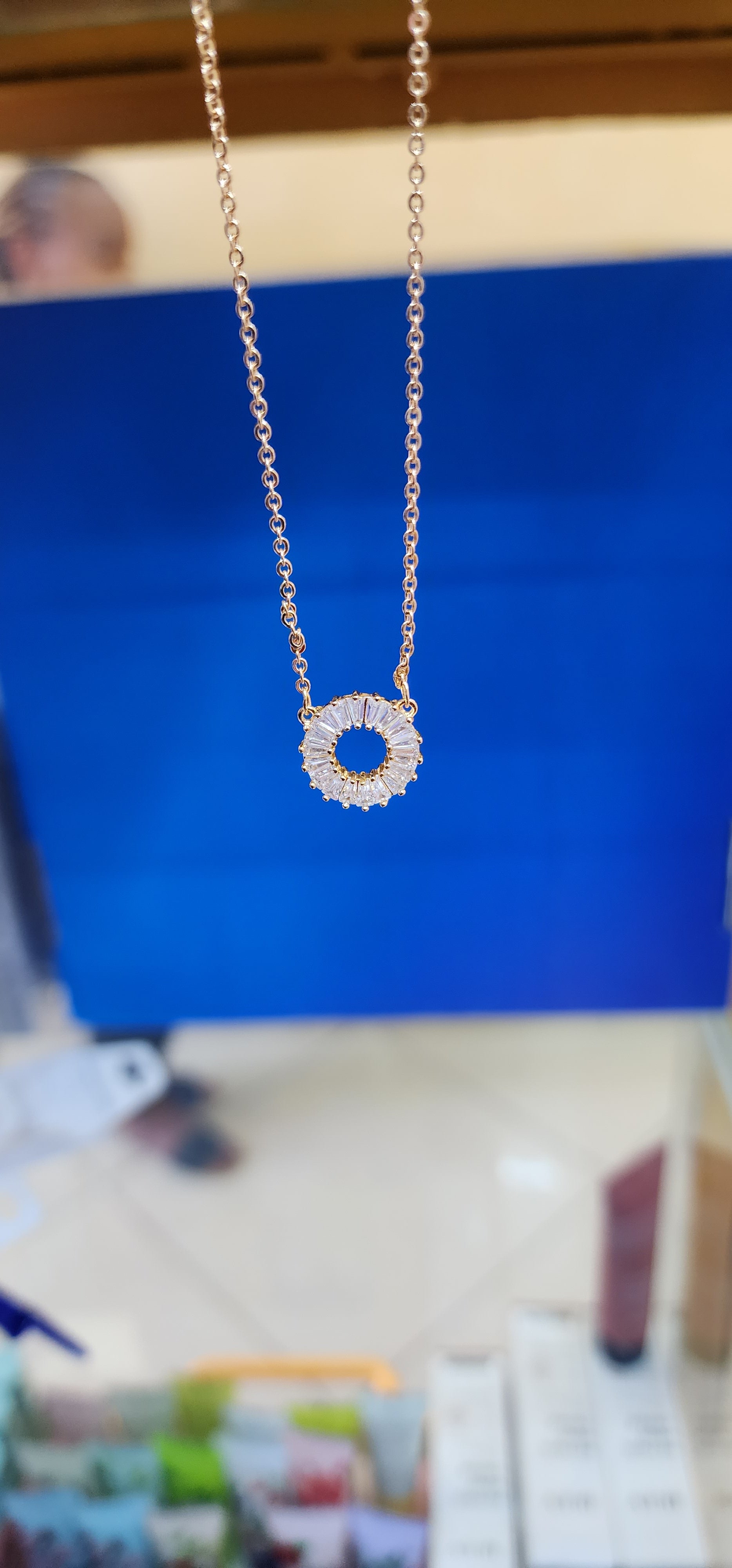 Golden radiance pendant necklaces