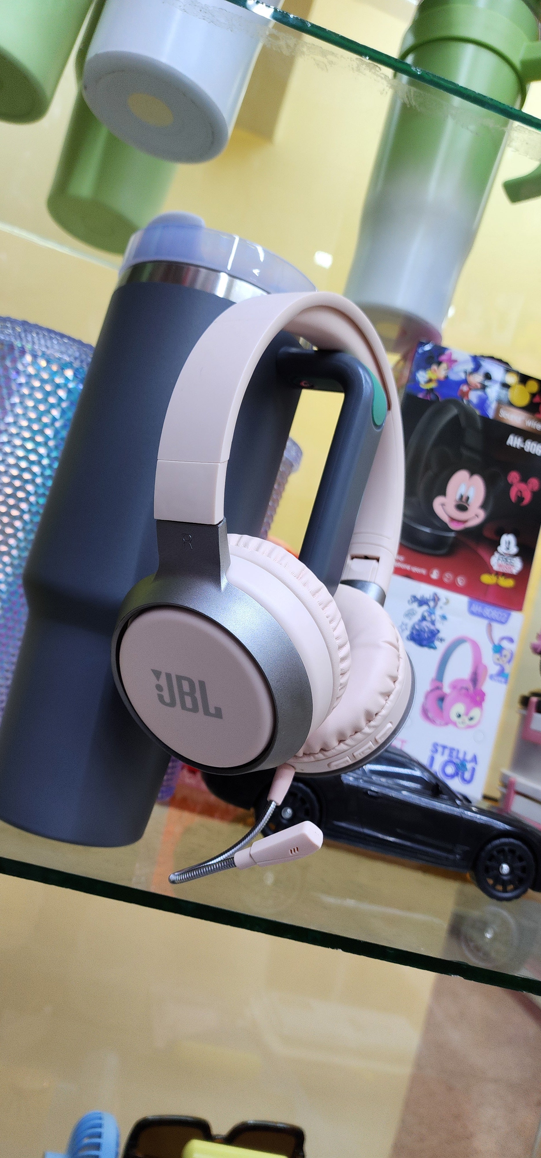JBL 65 D headphones bass headphone