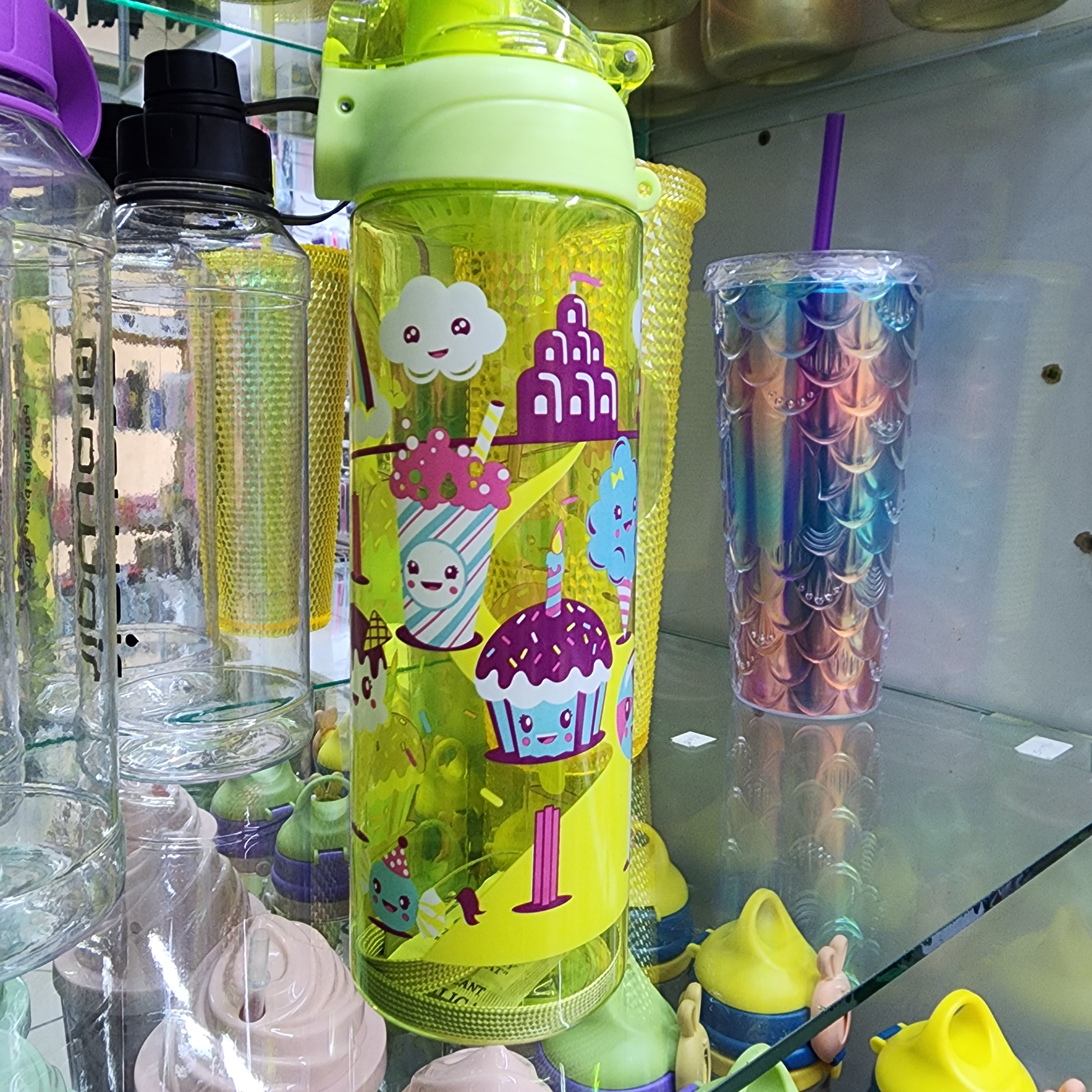 Kids water bottle with ice cream