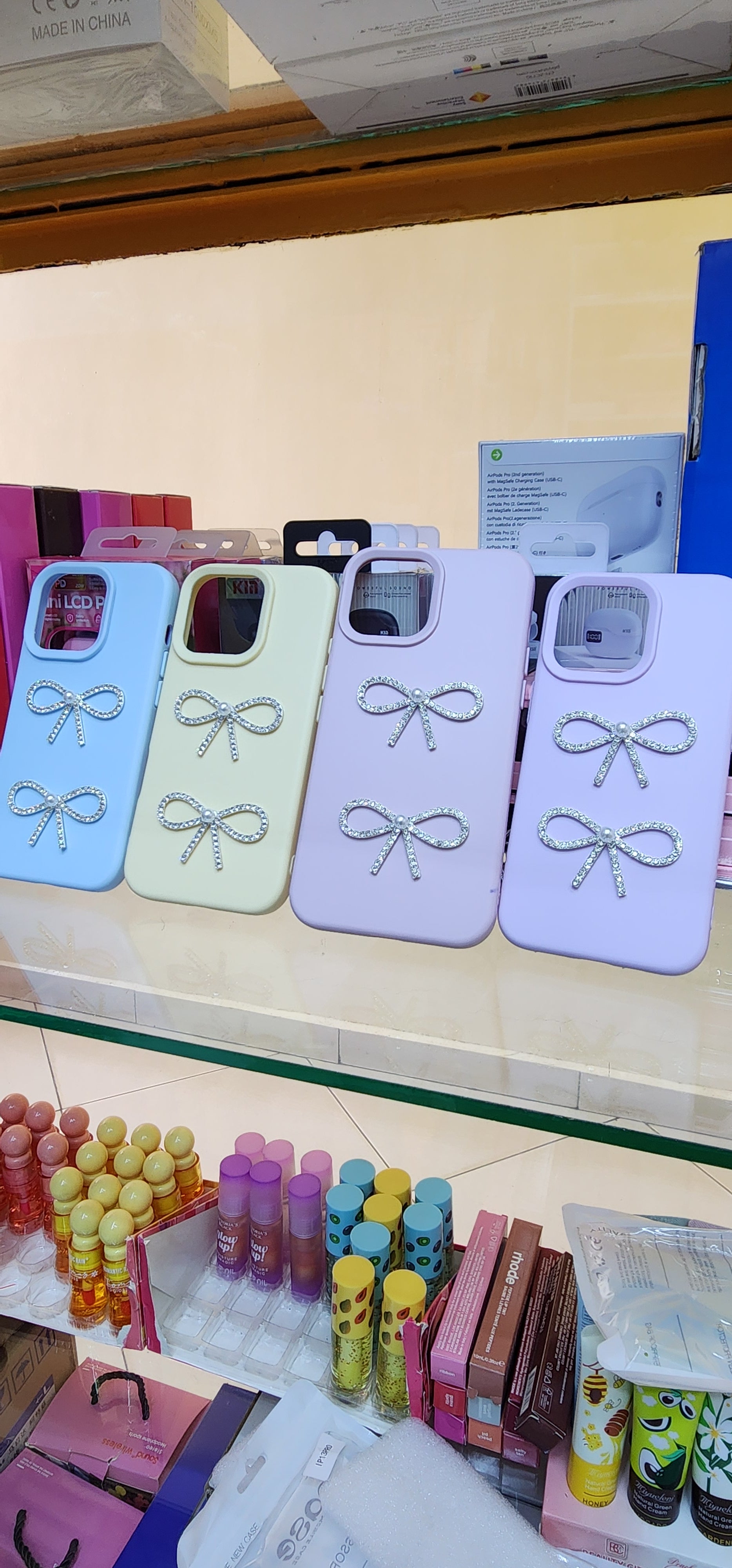 IPhone 15 promax shiny bow conture silicone phone case