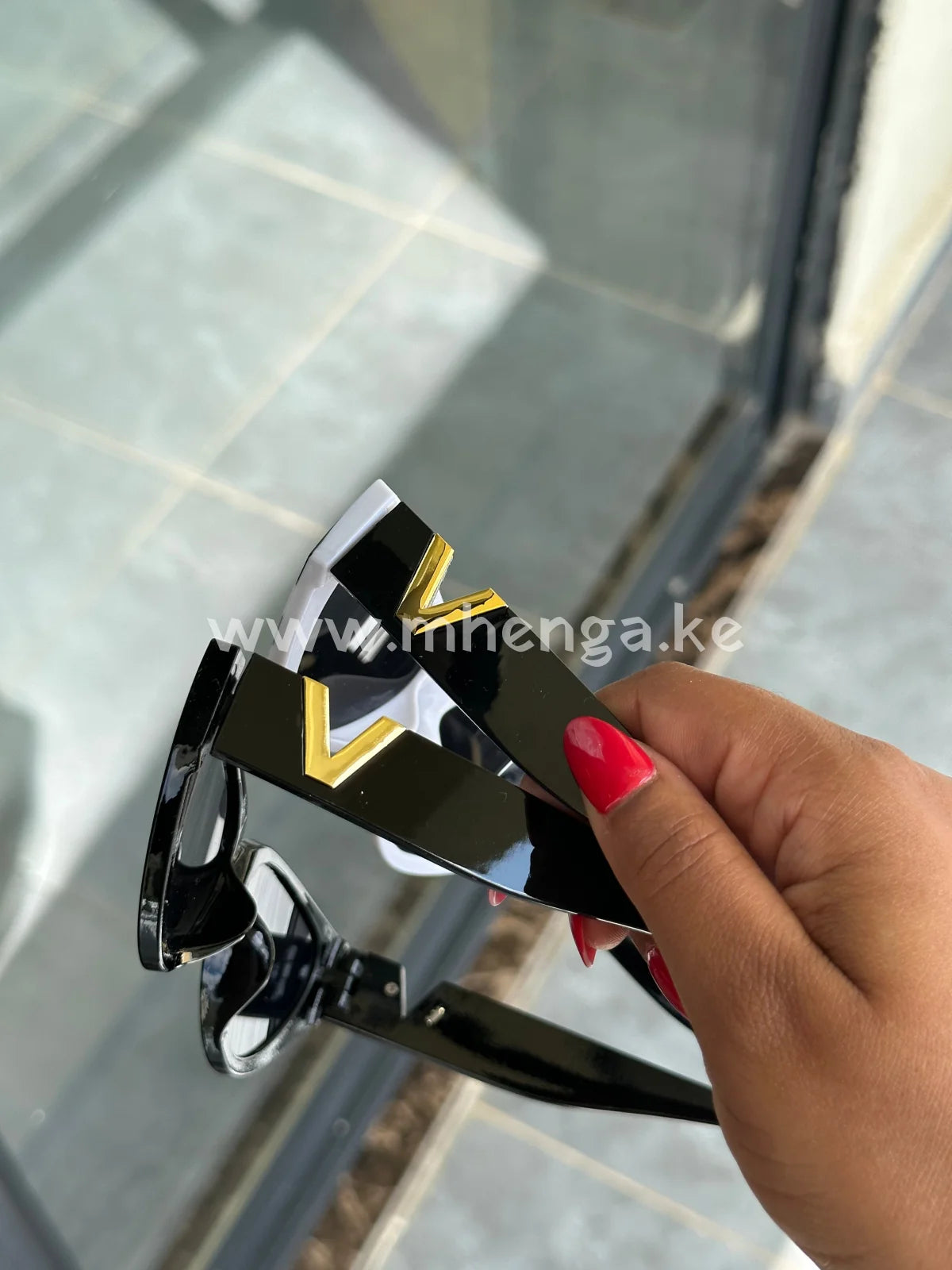 Sunglasses V Design