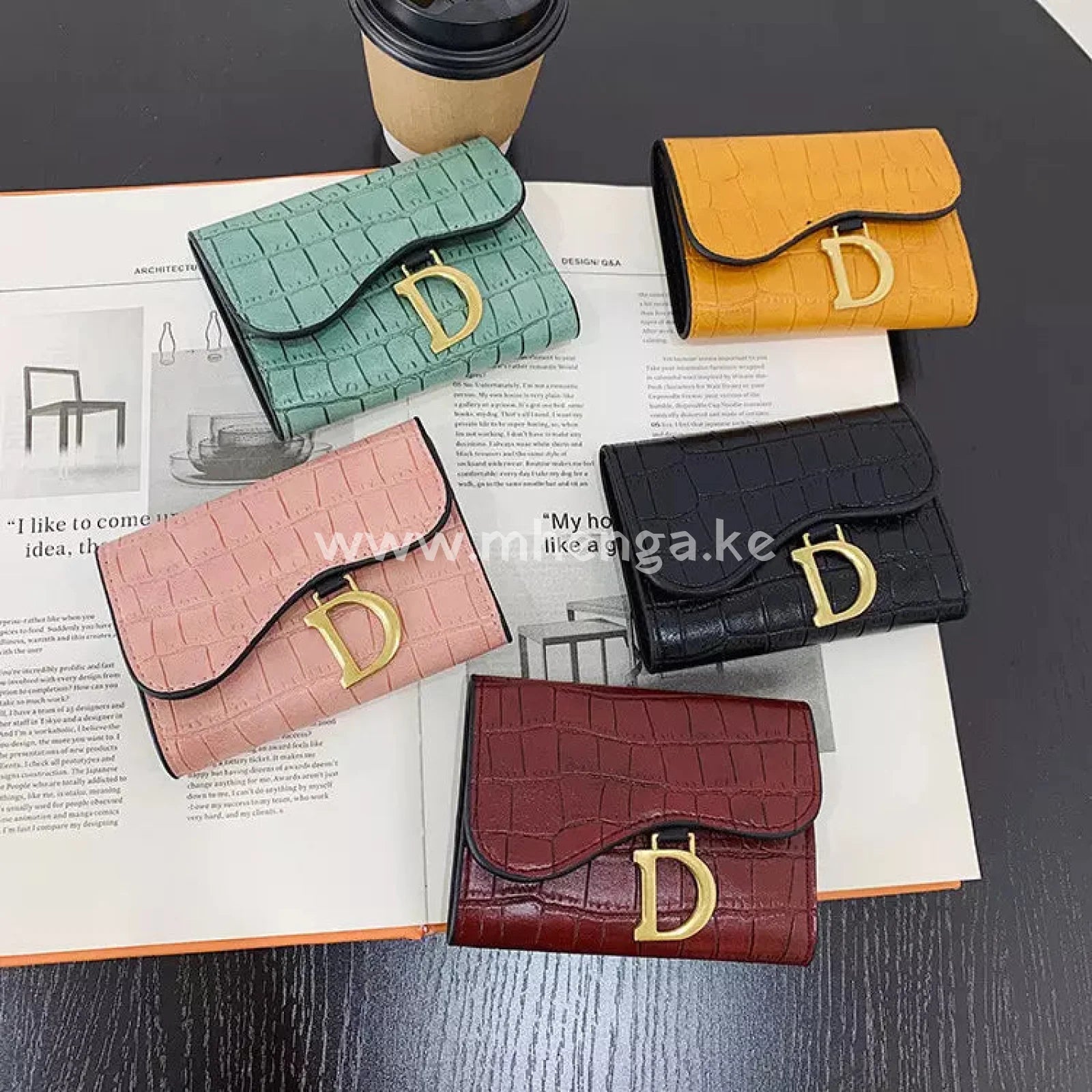 Women D Design Wallet With Card Holder